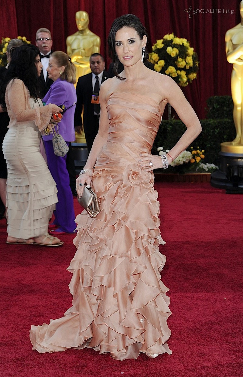 arrives at the 82nd Annual Academy Awards held at Kodak Theatre on March 7, 2010 in Hollywood, California.